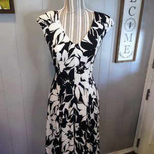 Floral, fitted A-line dress